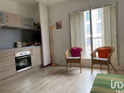 Condo For Sale in Sens, France
