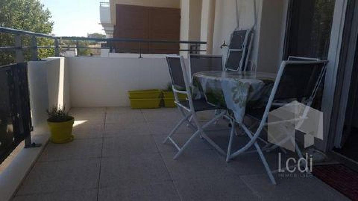 Picture of Apartment For Sale in Avignon, Provence-Alpes-Cote d'Azur, France