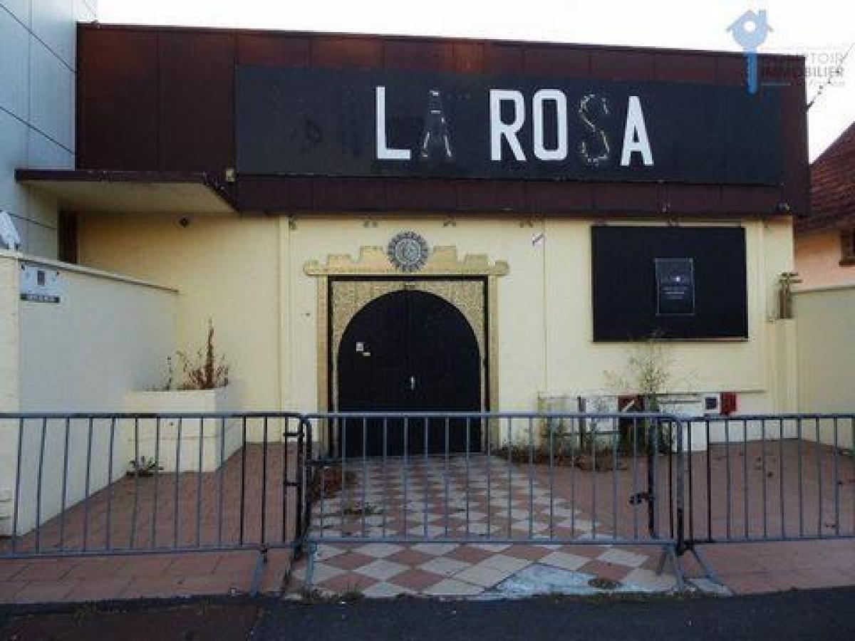 Picture of Industrial For Sale in Amilly, Centre, France