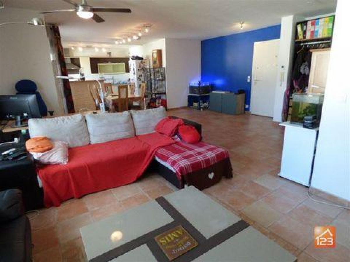 Picture of Condo For Sale in Le Haillan, Aquitaine, France