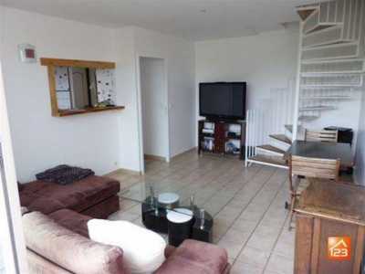 Condo For Sale in Bondoufle, France