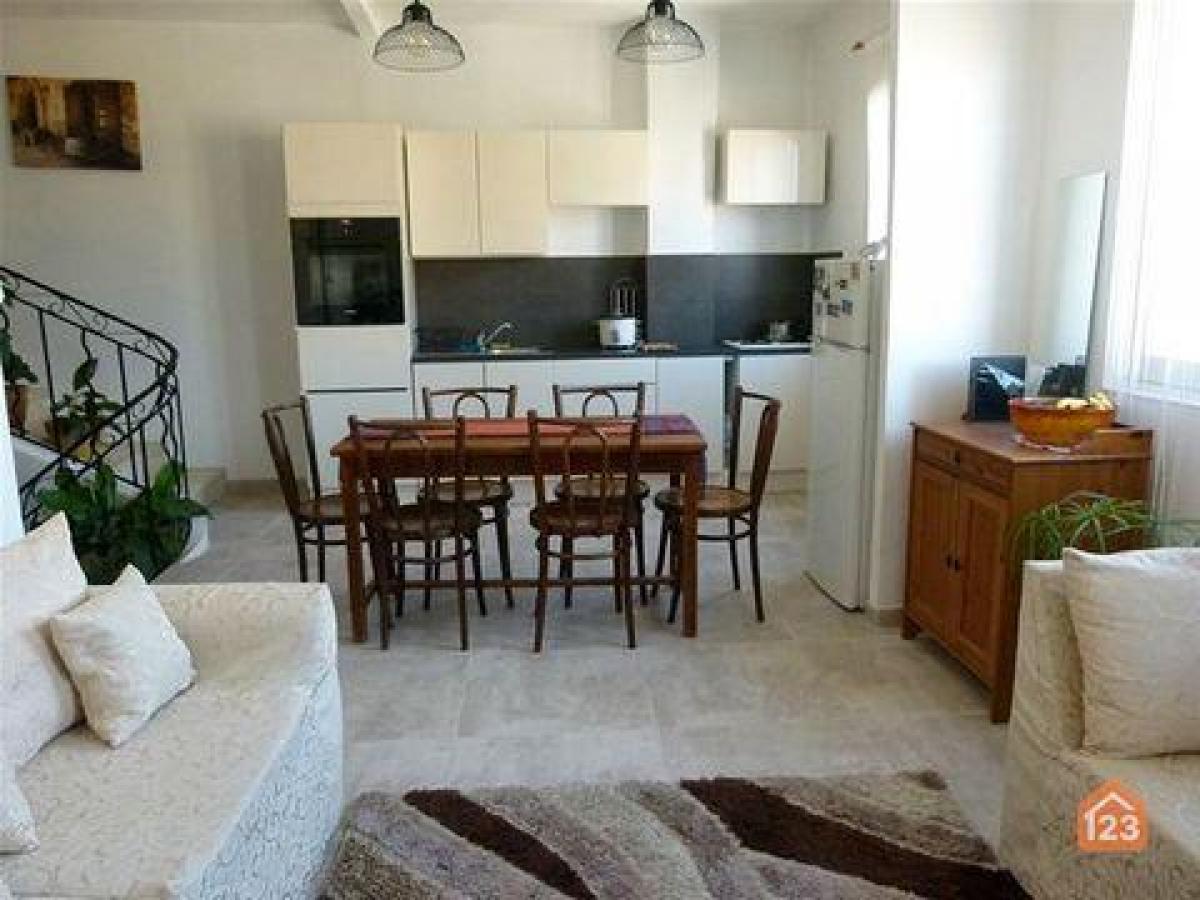 Picture of Condo For Sale in Arles, Provence-Alpes-Cote d'Azur, France