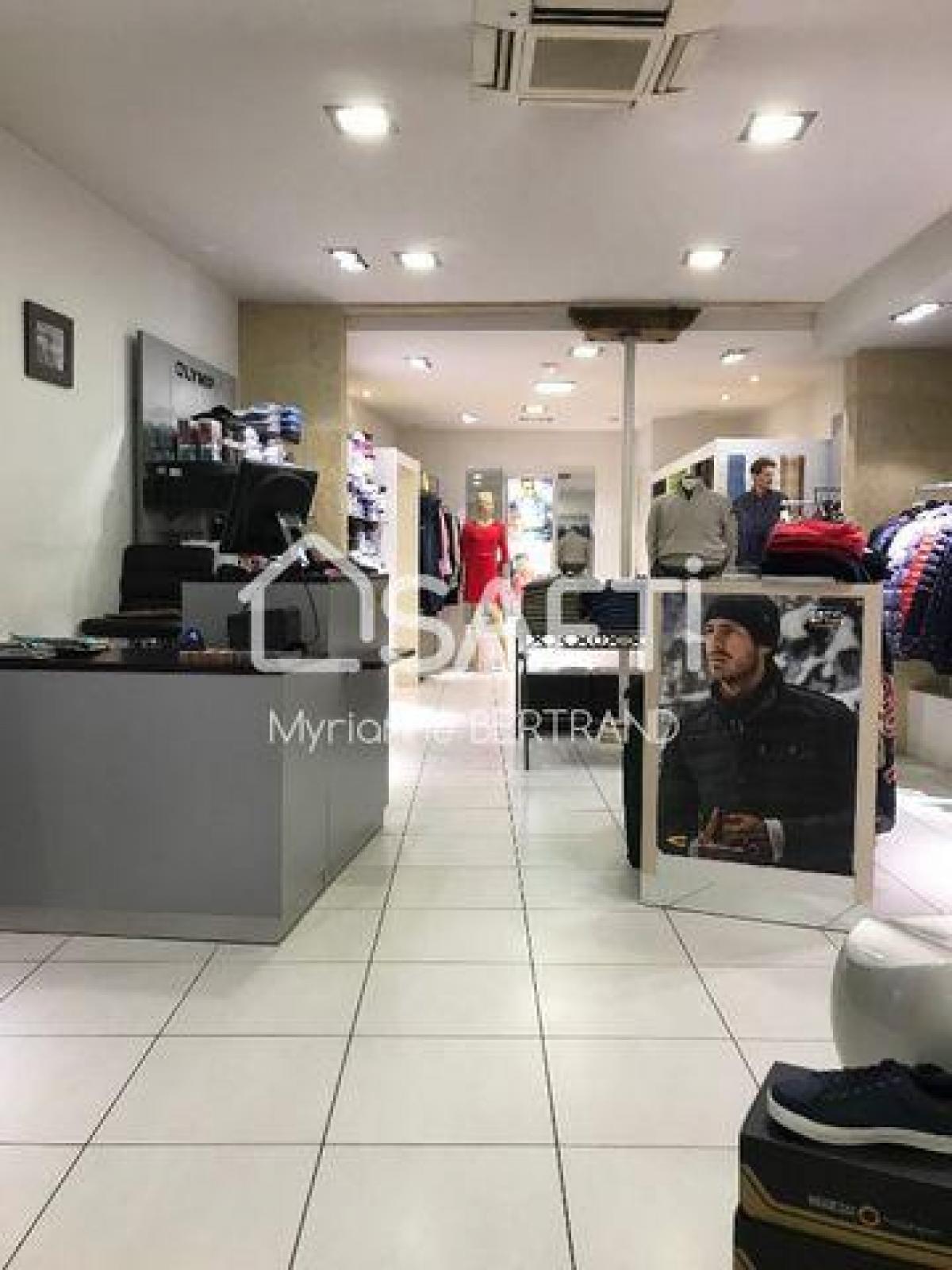 Picture of Office For Sale in Nevers, Bourgogne, France