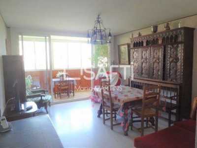 Apartment For Sale in Hyeres, France