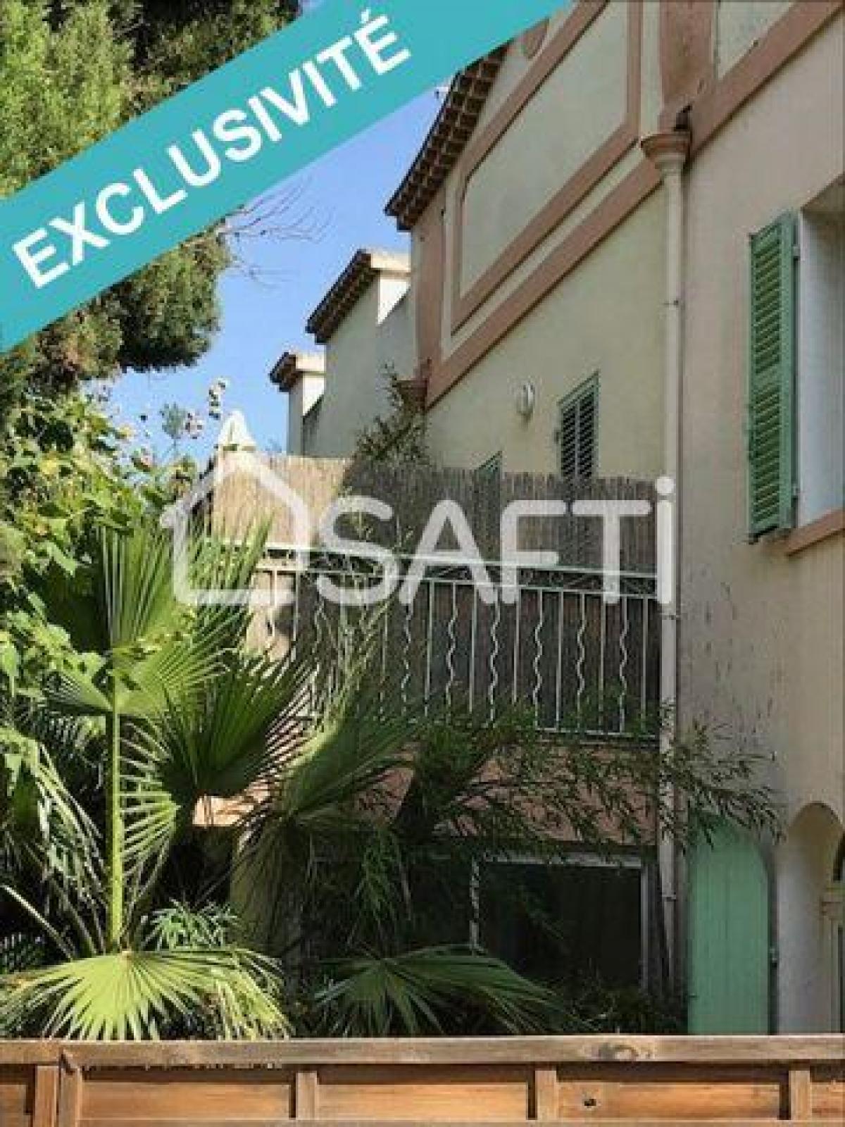 Picture of Apartment For Sale in Toulon, Provence-Alpes-Cote d'Azur, France