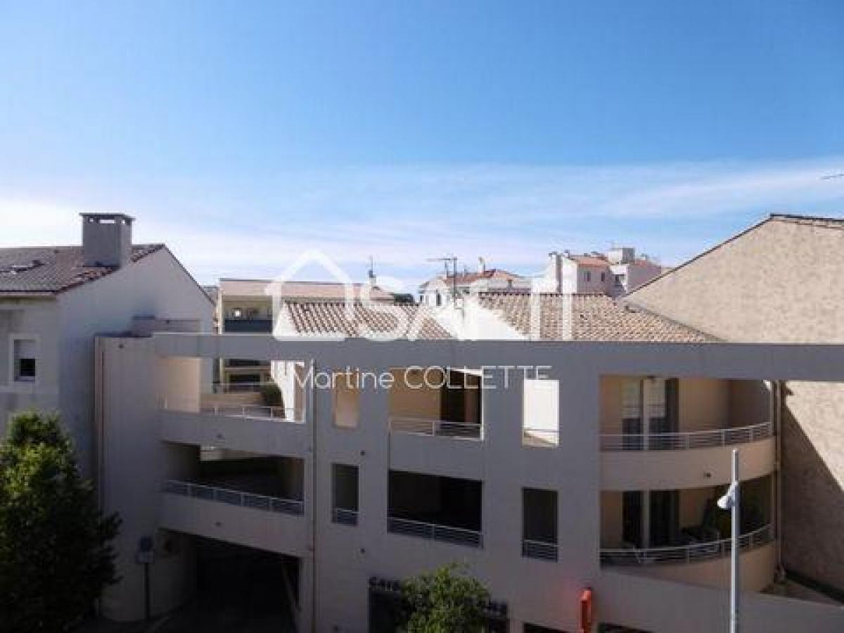 Picture of Apartment For Sale in Bandol, Cote d'Azur, France