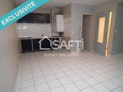 Apartment For Sale in Commercy, France