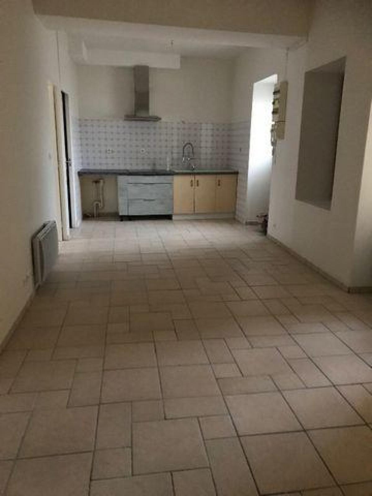 Picture of Apartment For Rent in Nevers, Bourgogne, France