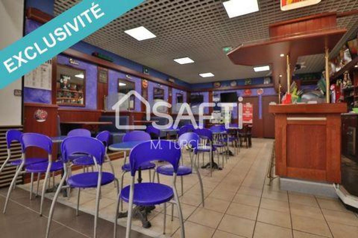 Picture of Office For Sale in Fameck, Lorraine, France