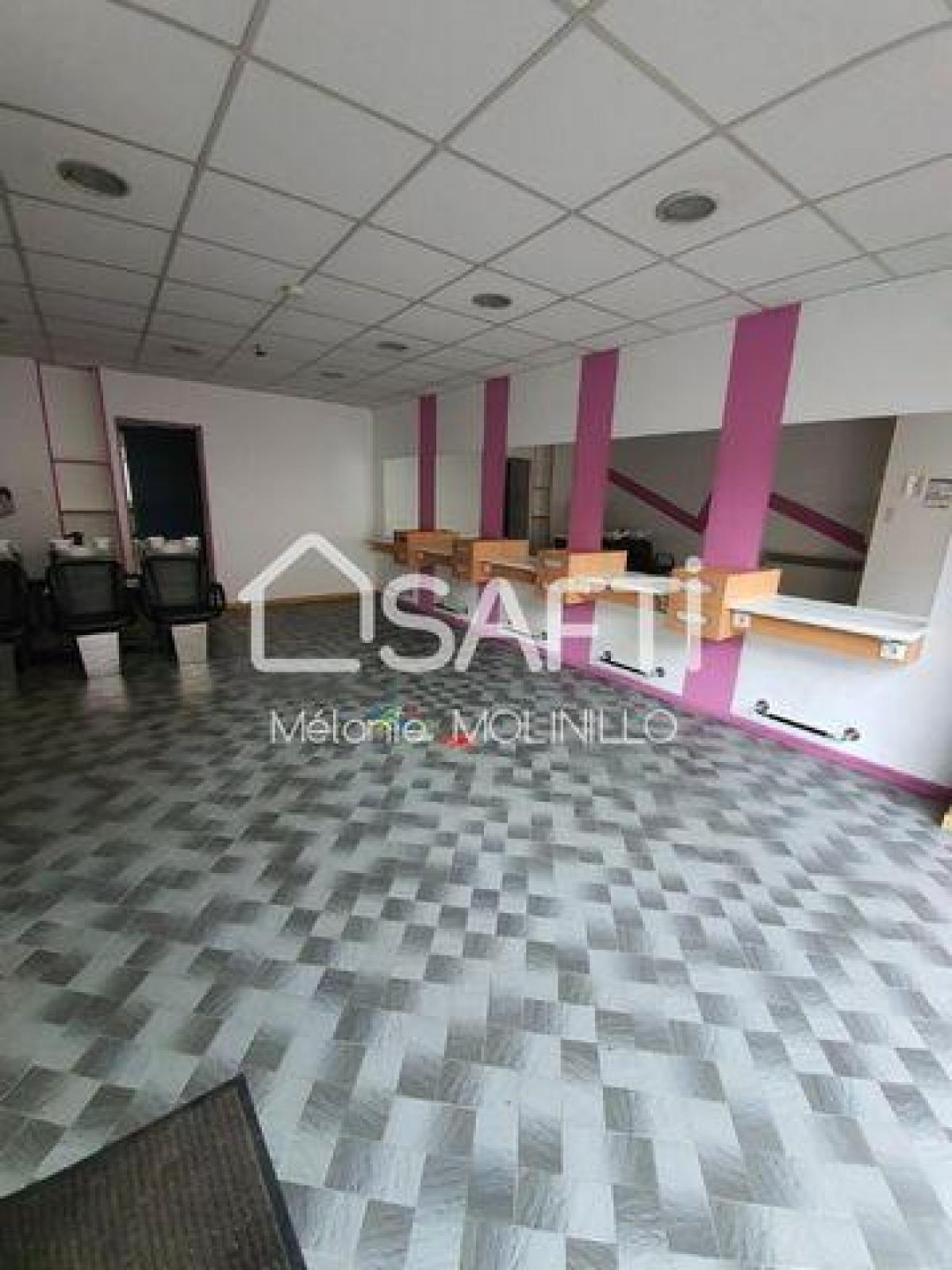 Picture of Office For Sale in Stenay, Lorraine, France