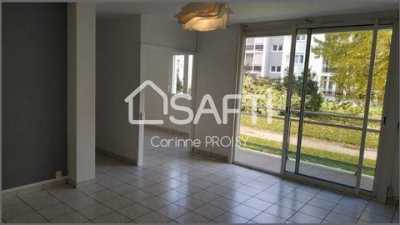 Apartment For Sale in Bordeaux, France