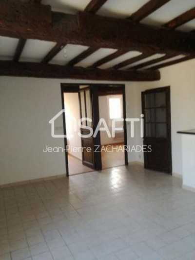 Apartment For Sale in Hyeres, France