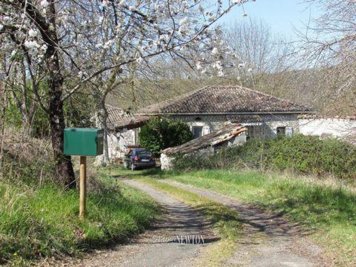 Picture of Farm For Sale in Lauzerte, Midi Pyrenees, France