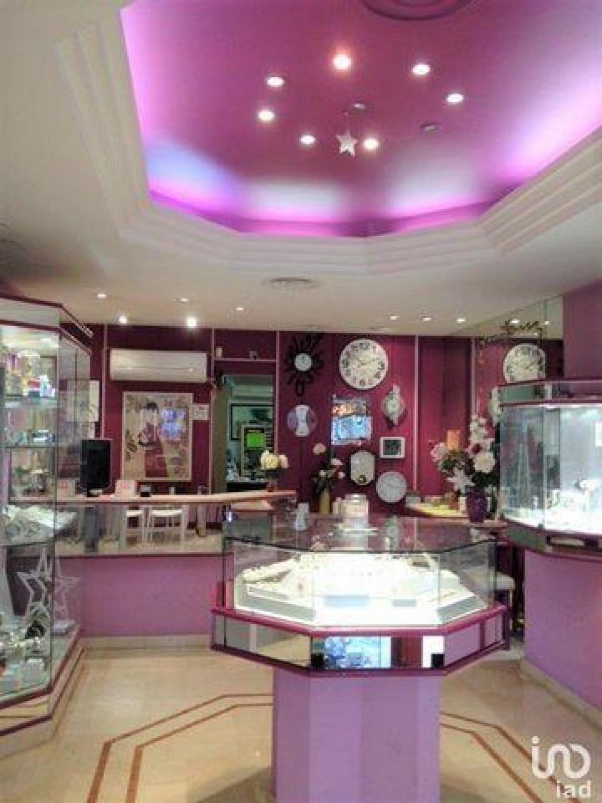 Picture of Office For Sale in Toulon, Provence-Alpes-Cote d'Azur, France