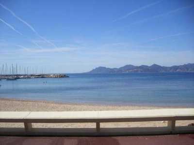 Apartment For Rent in Cannes, France