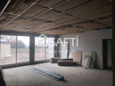 Apartment For Sale in Blois, France