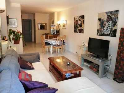 Apartment For Sale in Toulon, France