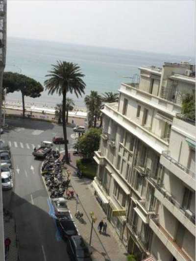 Apartment For Rent in Cannes, France