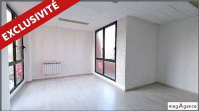 Office For Sale in Plaisir, France