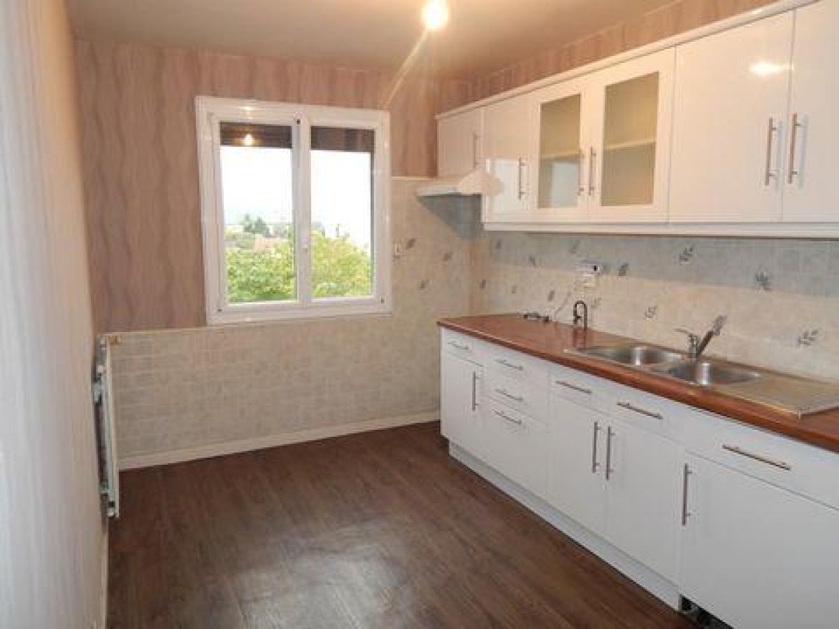 Picture of Apartment For Sale in Sens, Bourgogne, France