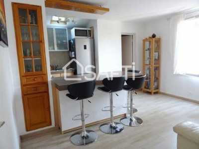 Apartment For Sale in Sausset-les-Pins, France