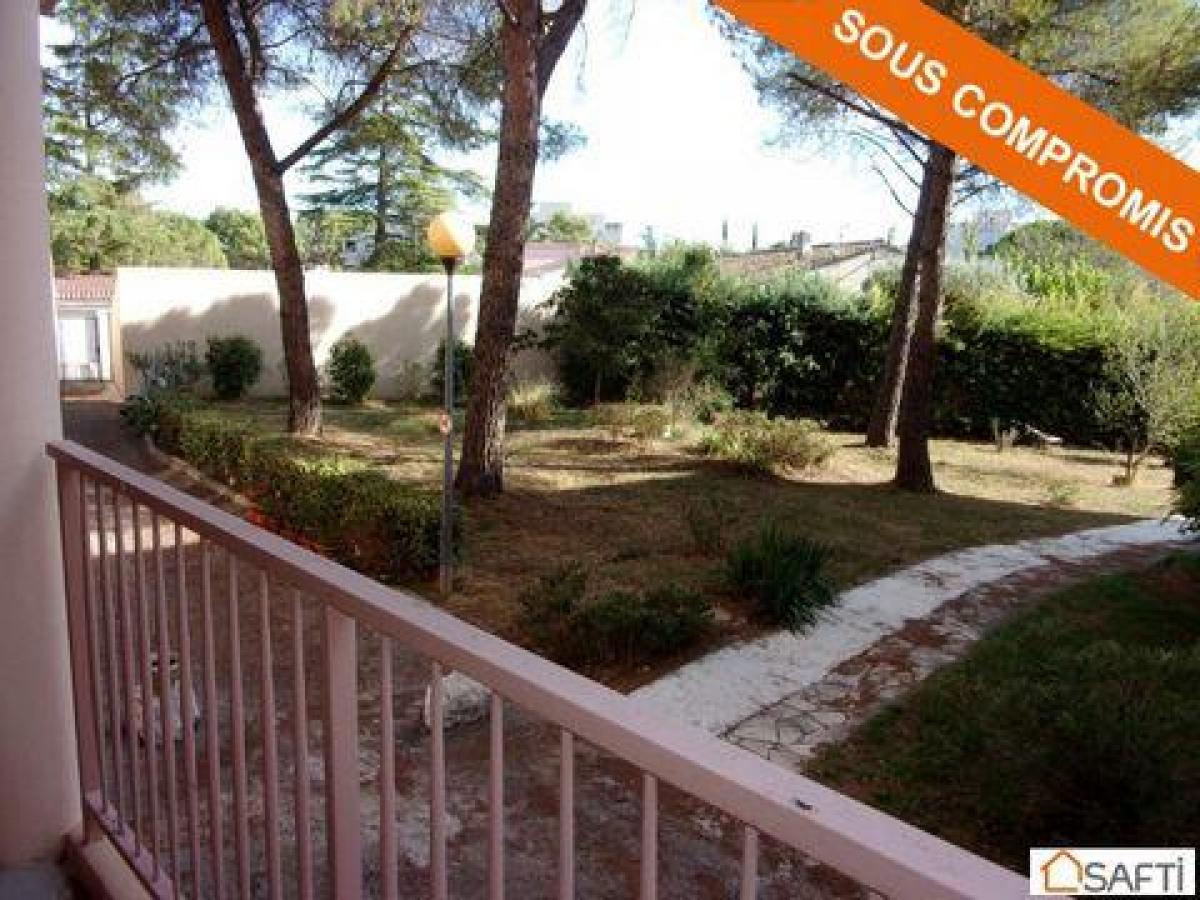 Picture of Apartment For Sale in Draguignan, Provence-Alpes-Cote d'Azur, France