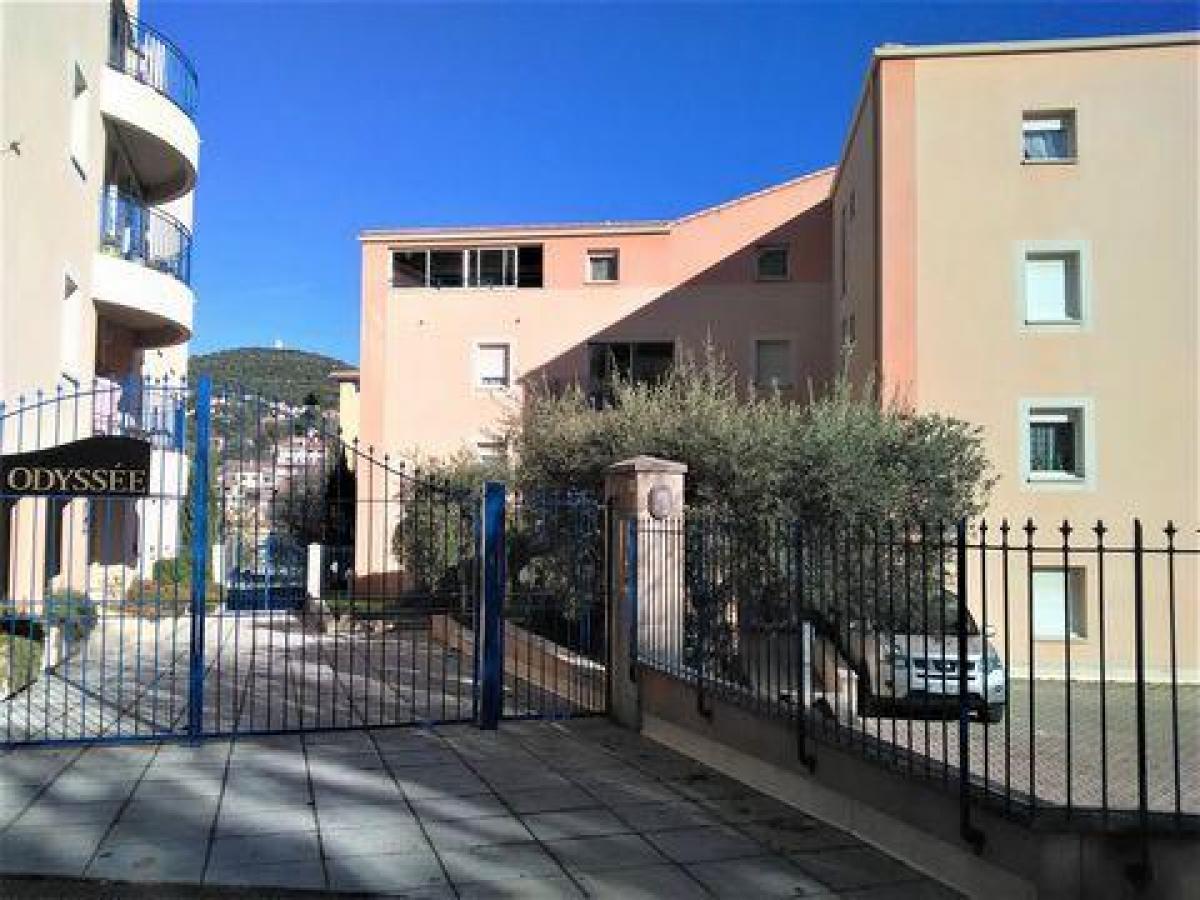 Picture of Apartment For Sale in Manosque, Provence-Alpes-Cote d'Azur, France