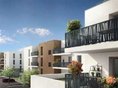 Condo For Sale in Martigues, France