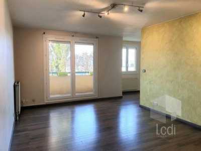 Apartment For Rent in Montelimar, France