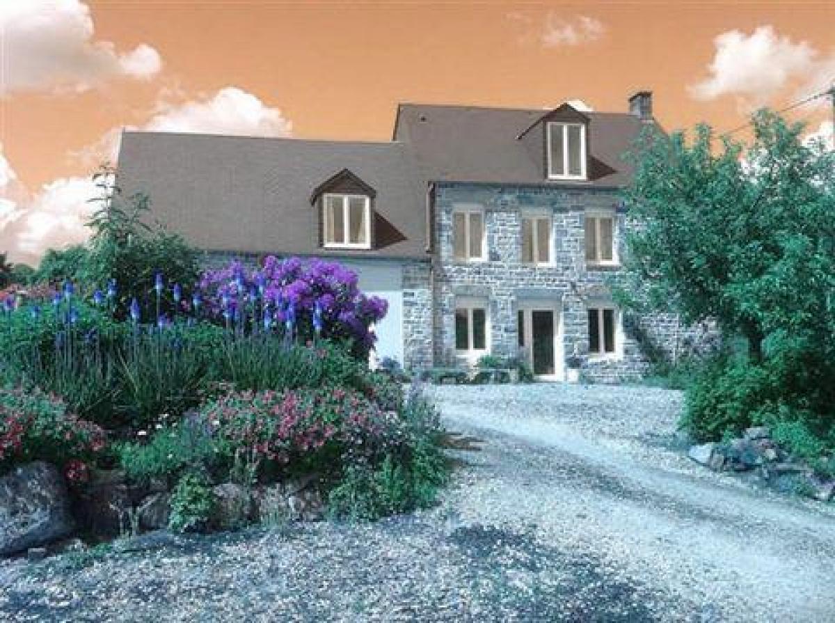 Picture of Retail For Sale in Ger, Lower Normandy, France