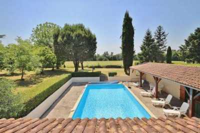Farm For Sale in Eymet, France
