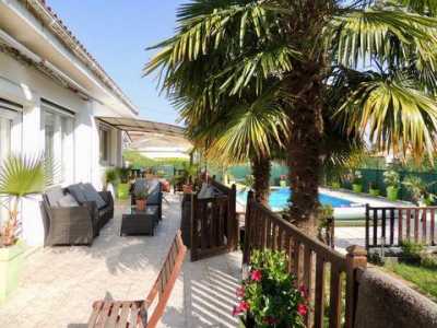 Bungalow For Sale in 