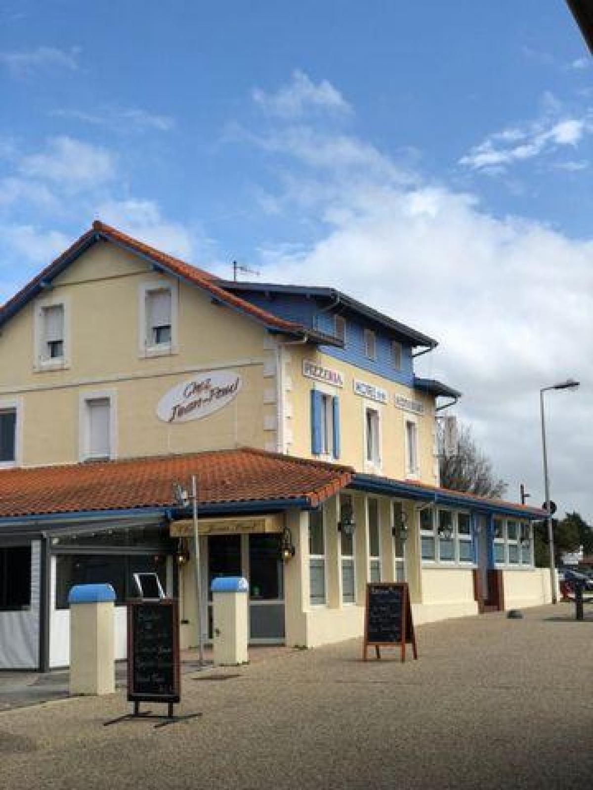 Picture of Office For Sale in Mimizan, Aquitaine, France