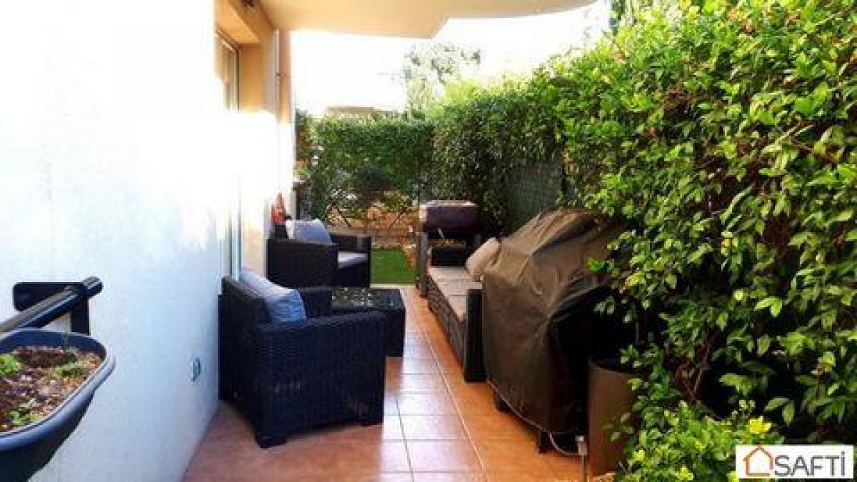 Picture of Apartment For Sale in Draguignan, Provence-Alpes-Cote d'Azur, France