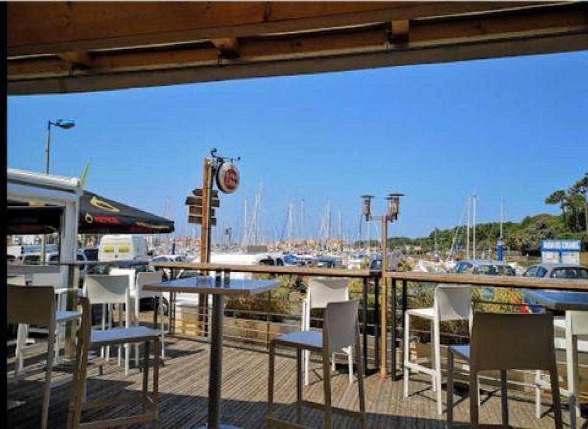 Picture of Office For Sale in Capbreton, Aquitaine, France