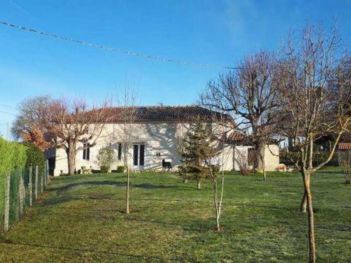 Picture of Farm For Sale in Beauville, Lot Et Garonne, France