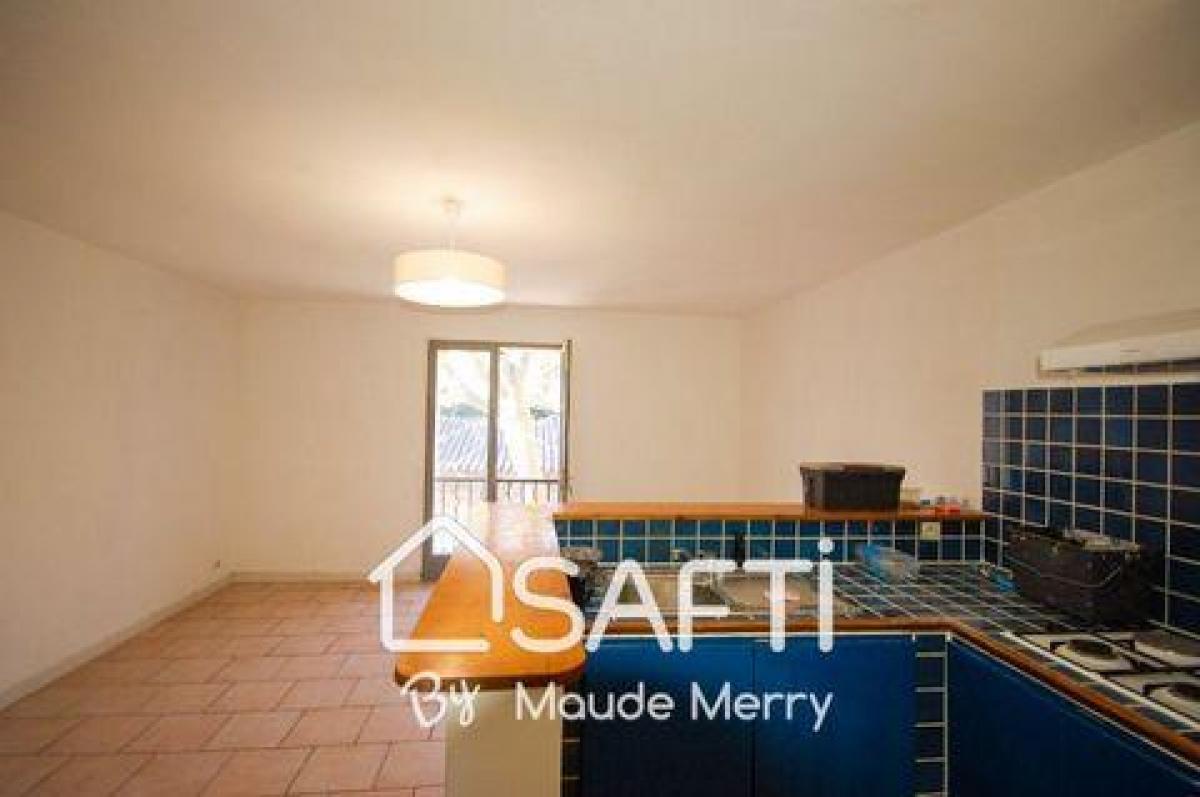 Picture of Apartment For Sale in GAREOULT, Cote d'Azur, France