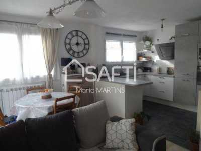 Apartment For Sale in Toulon, France