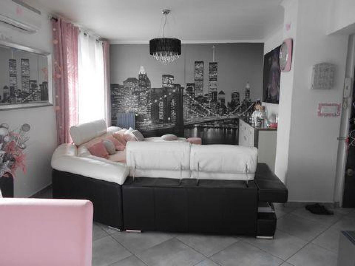 Picture of Apartment For Sale in Marignane, Provence-Alpes-Cote d'Azur, France