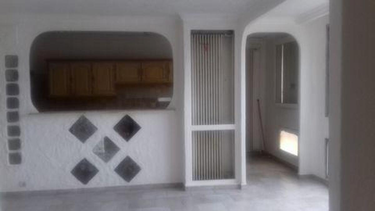 Picture of Apartment For Sale in Marignane, Provence-Alpes-Cote d'Azur, France