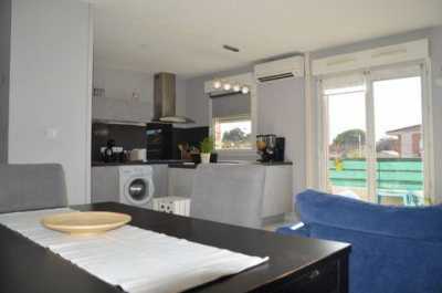Condo For Sale in Miramas, France