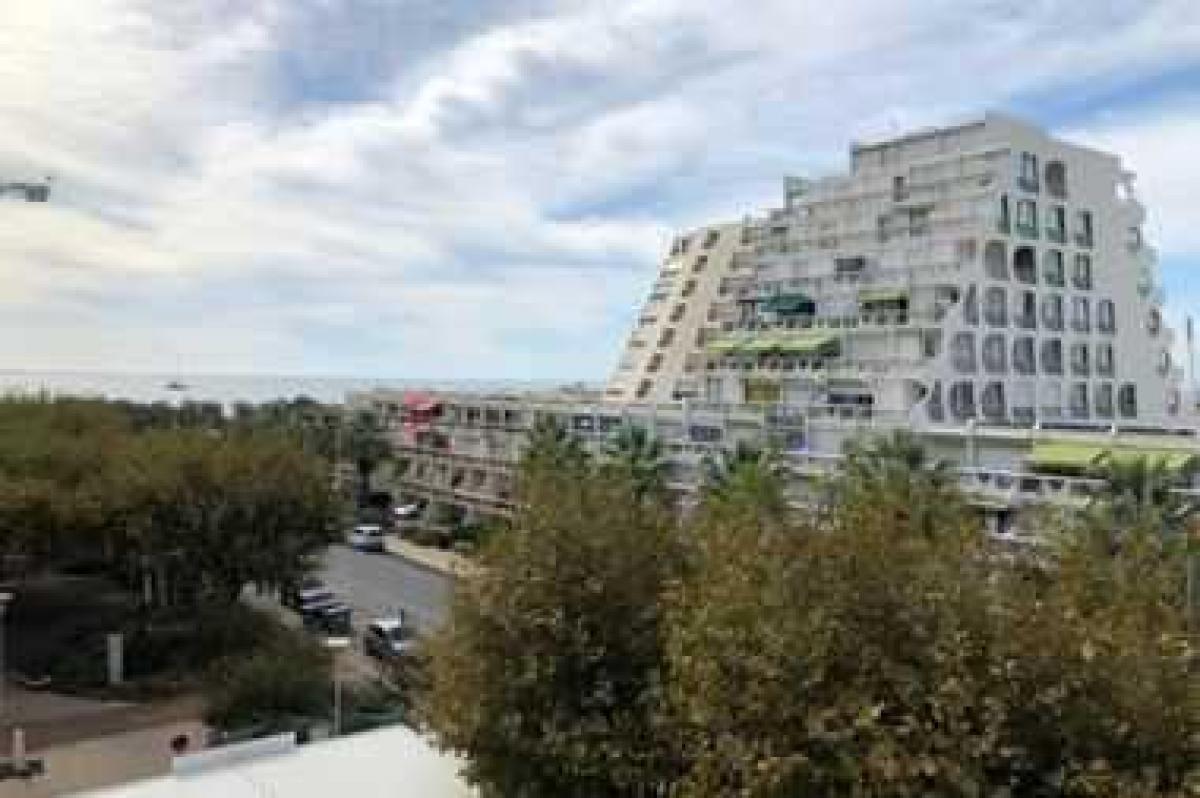 Picture of Apartment For Sale in La Grande Motte, Centre, France