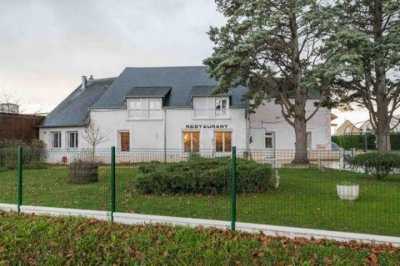 Office For Sale in Tauxigny, France