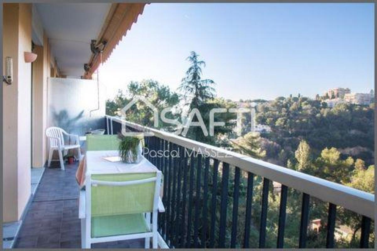 Picture of Apartment For Sale in Nice, Cote d'Azur, France