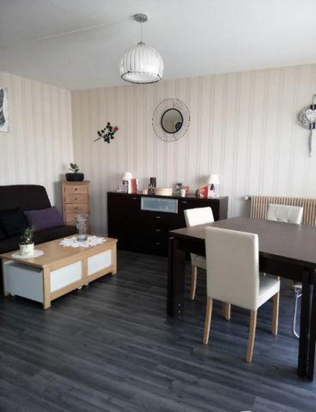 Picture of Apartment For Sale in Beauvais, Picardie, France