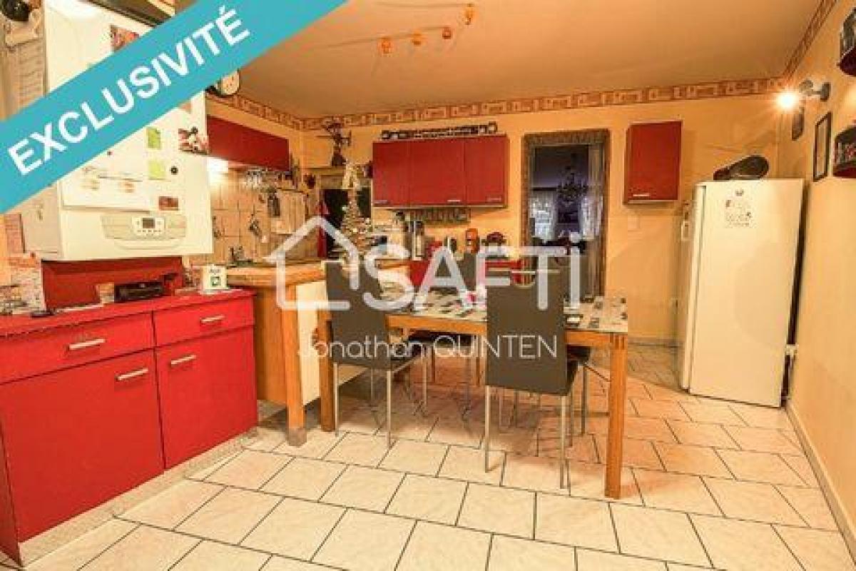 Picture of Apartment For Sale in Carling, Lorraine, France