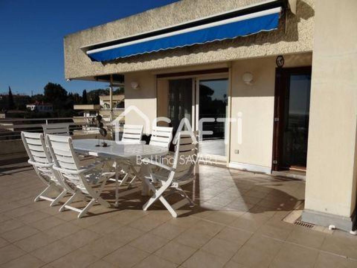 Picture of Apartment For Sale in Vence, Cote d'Azur, France