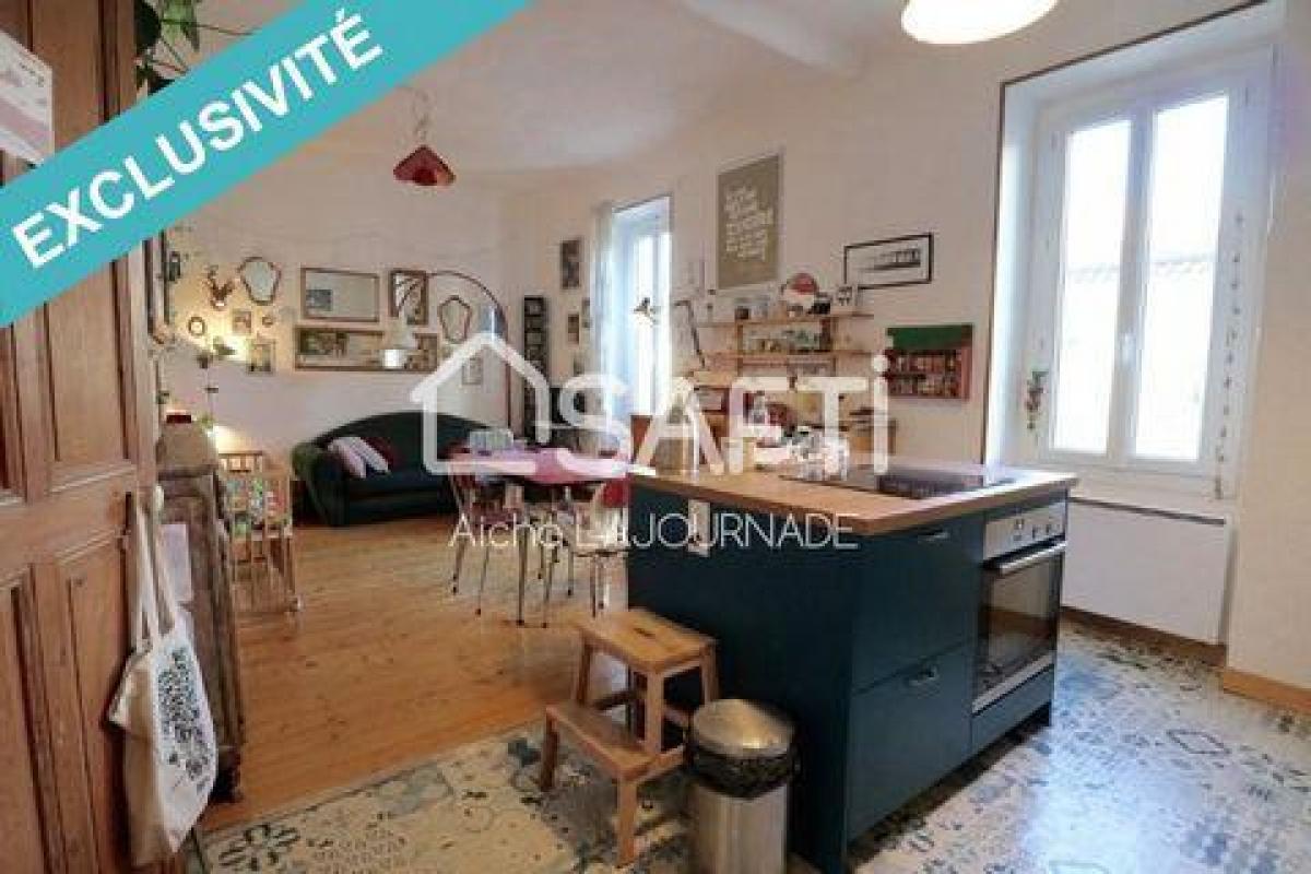 Picture of Apartment For Sale in Avignon, Provence-Alpes-Cote d'Azur, France