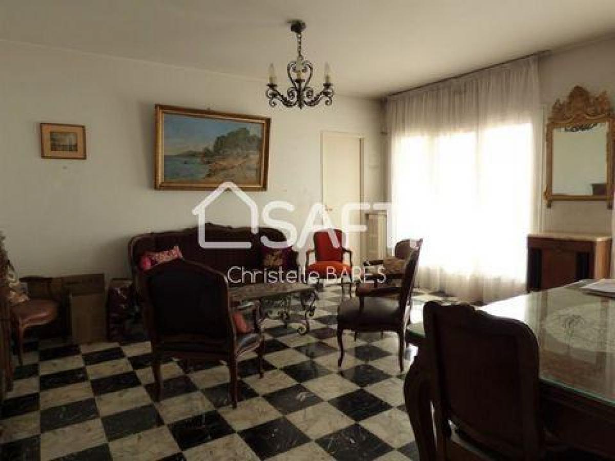 Picture of Apartment For Sale in Toulon, Provence-Alpes-Cote d'Azur, France