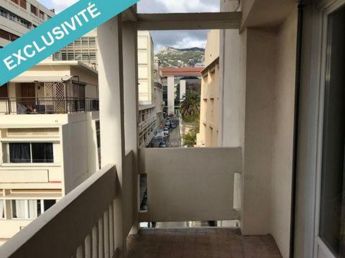 Picture of Apartment For Sale in Toulon, Provence-Alpes-Cote d'Azur, France